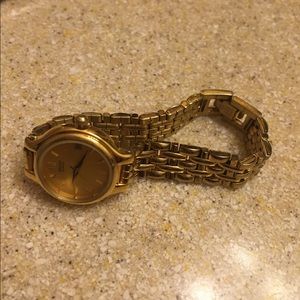 Authentic Seiko Gold Tone Ladies Watch Preowned